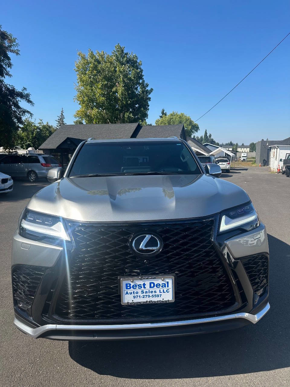 Used 2023 Lexus LX 600 F Sport image 5