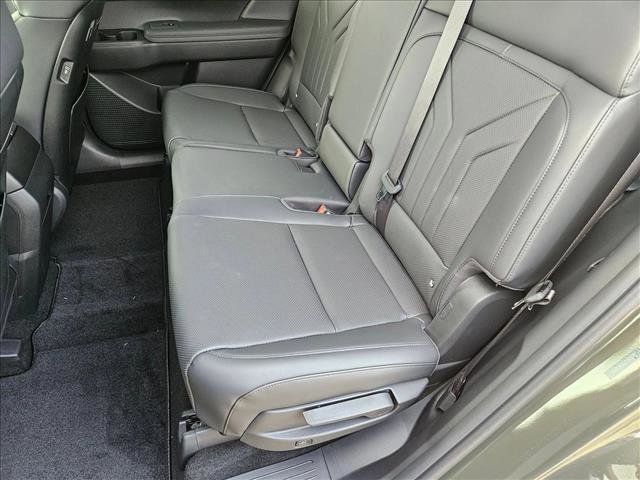 New 2026 Hyundai Santa Fe SEL image 16