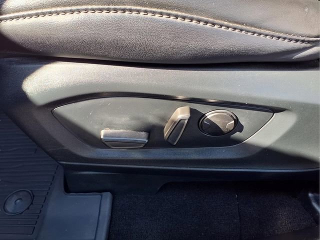 Used 2024 Ford Explorer XLT w/ Equipment Group 202A AWD/4WD image 20