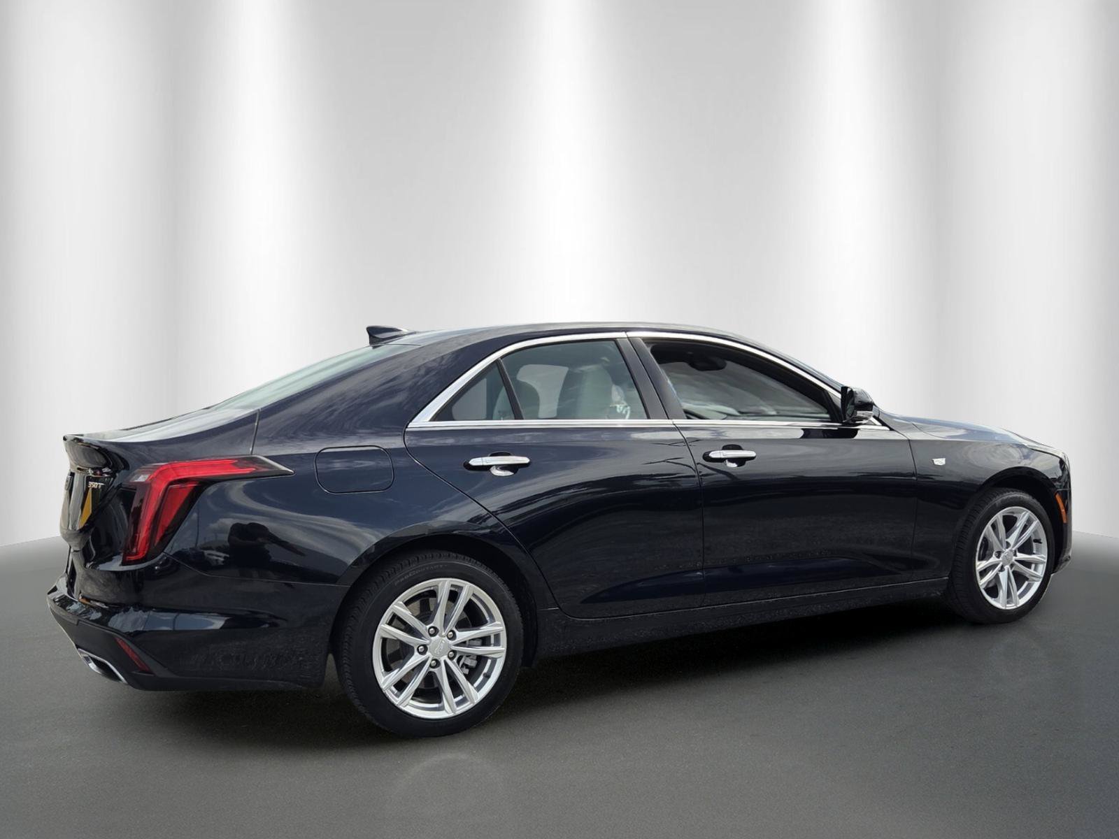 Used 2021 Cadillac CT4 Luxury w/ Sun And Sound Package AWD/4WD image 7