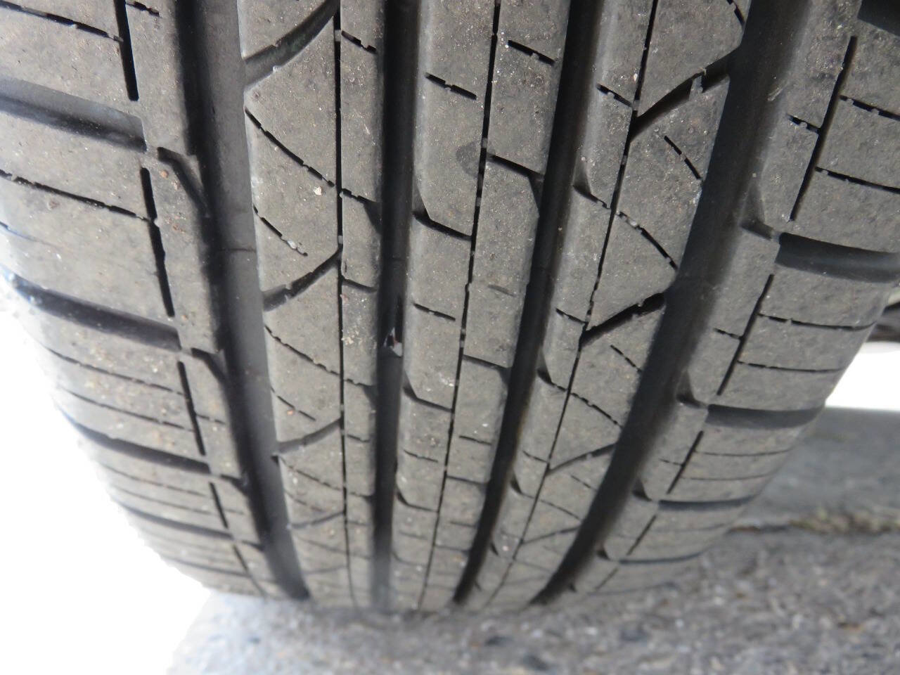 Used 2014 Volkswagen Golf 4-Door image 29