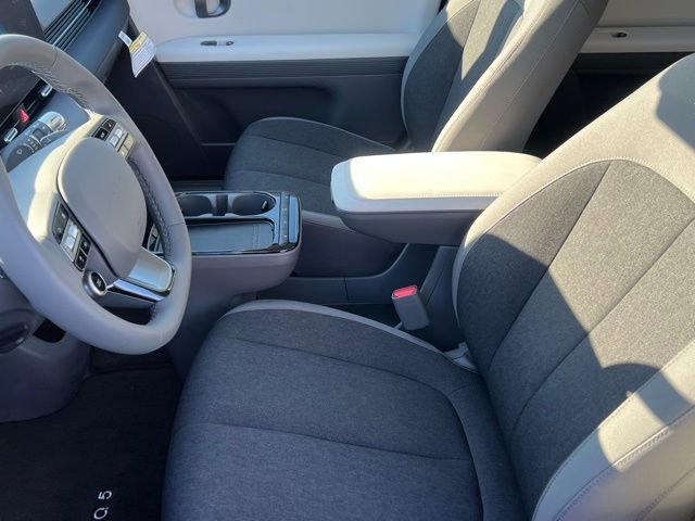 New 2025 Hyundai Ioniq 5 SE image 10
