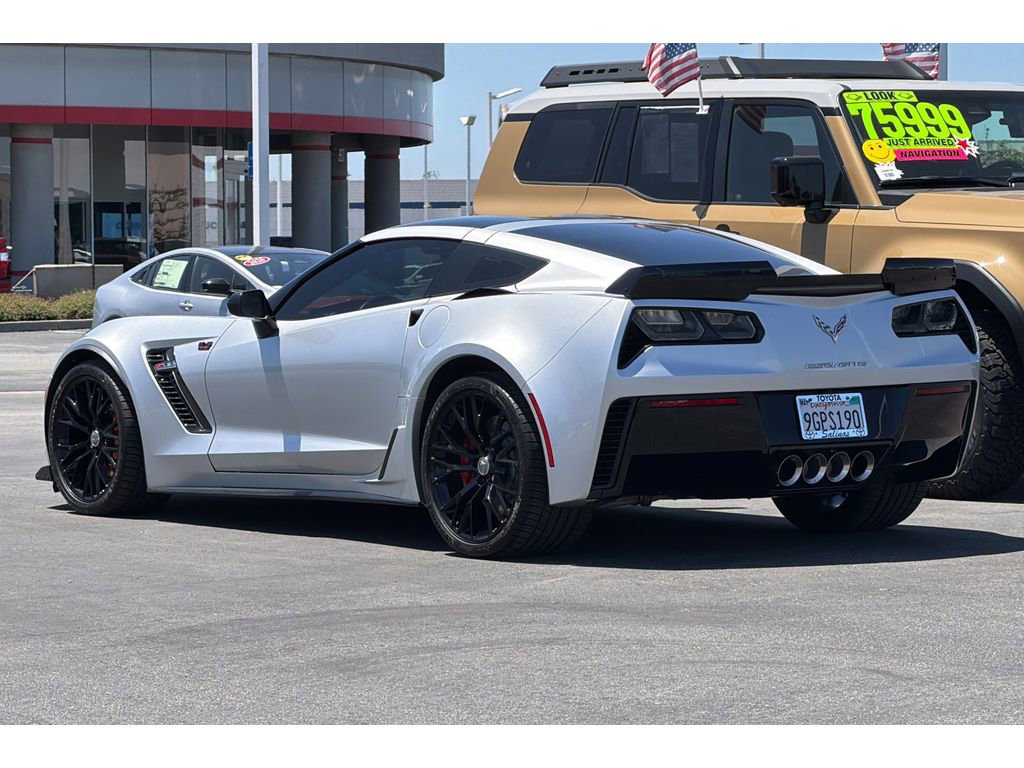 Used 2016 Chevrolet Corvette Z06 w/ 3LZ Preferred Equipment Group RWD image 6
