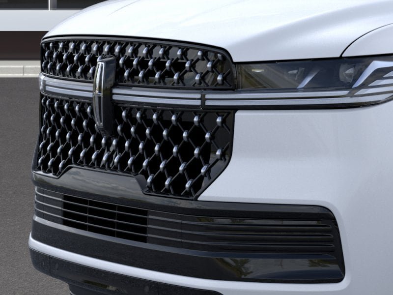 New 2026 Lincoln Navigator L Black Label AWD/4WD image 17