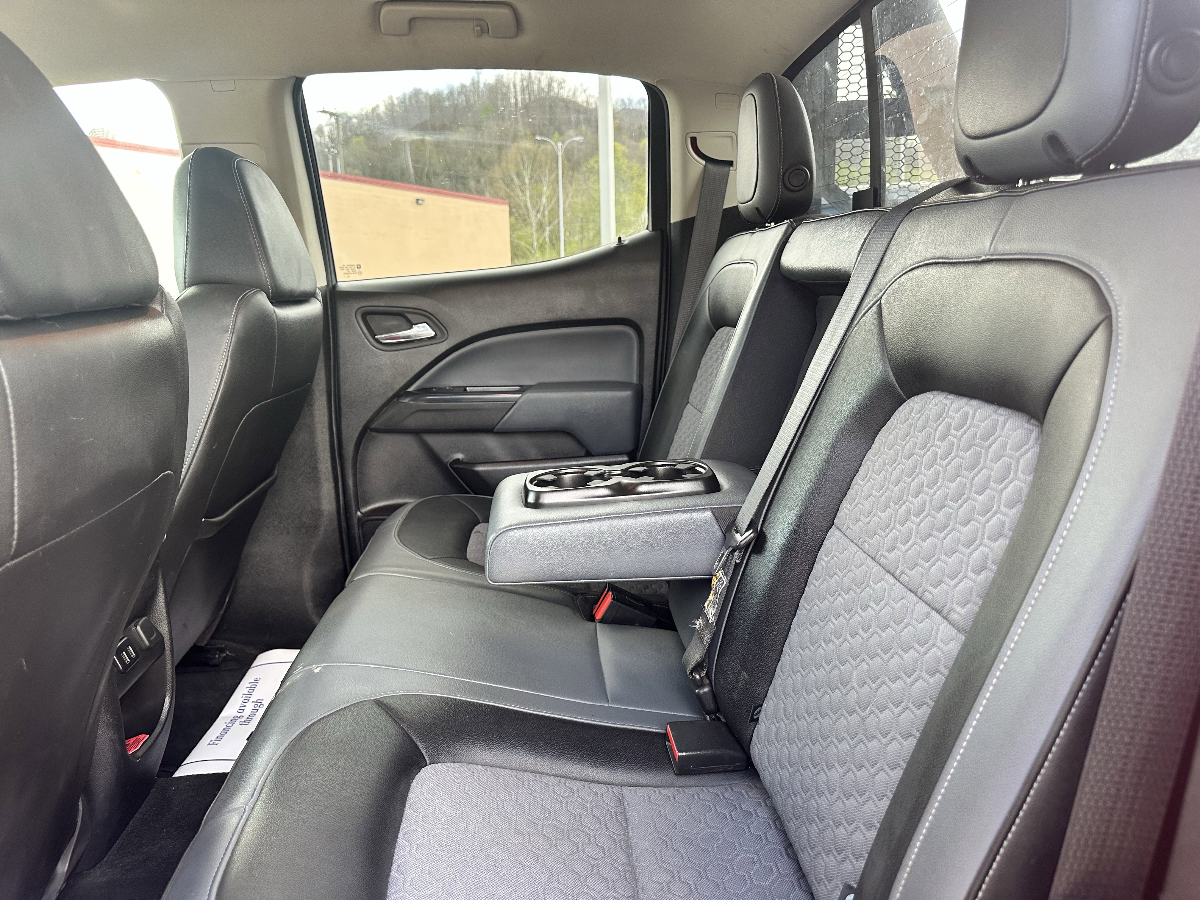 Used 2017 Chevrolet Colorado Z71 image 19