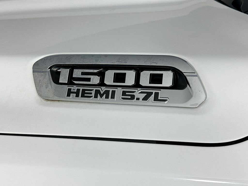 Used 2022 RAM 1500 Laramie AWD/4WD image 29