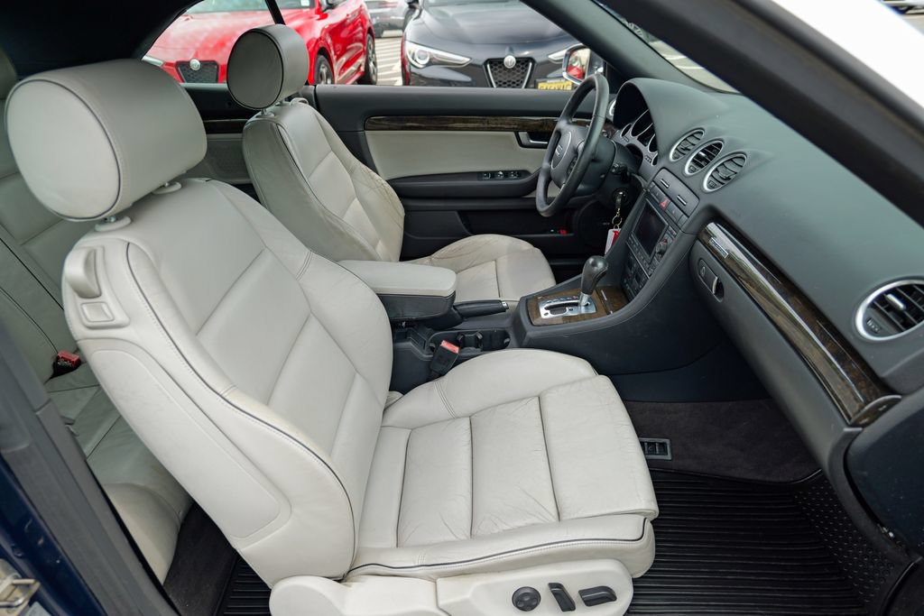 Used 2005 Audi S4 Cabriolet AWD/4WD image 30