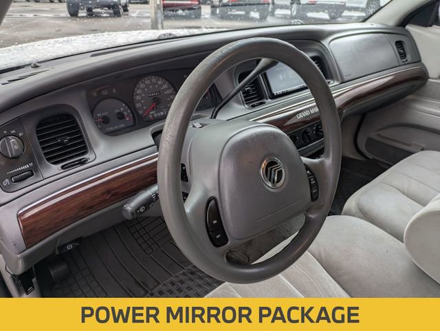 Used 2004 Mercury Grand Marquis GS image 12