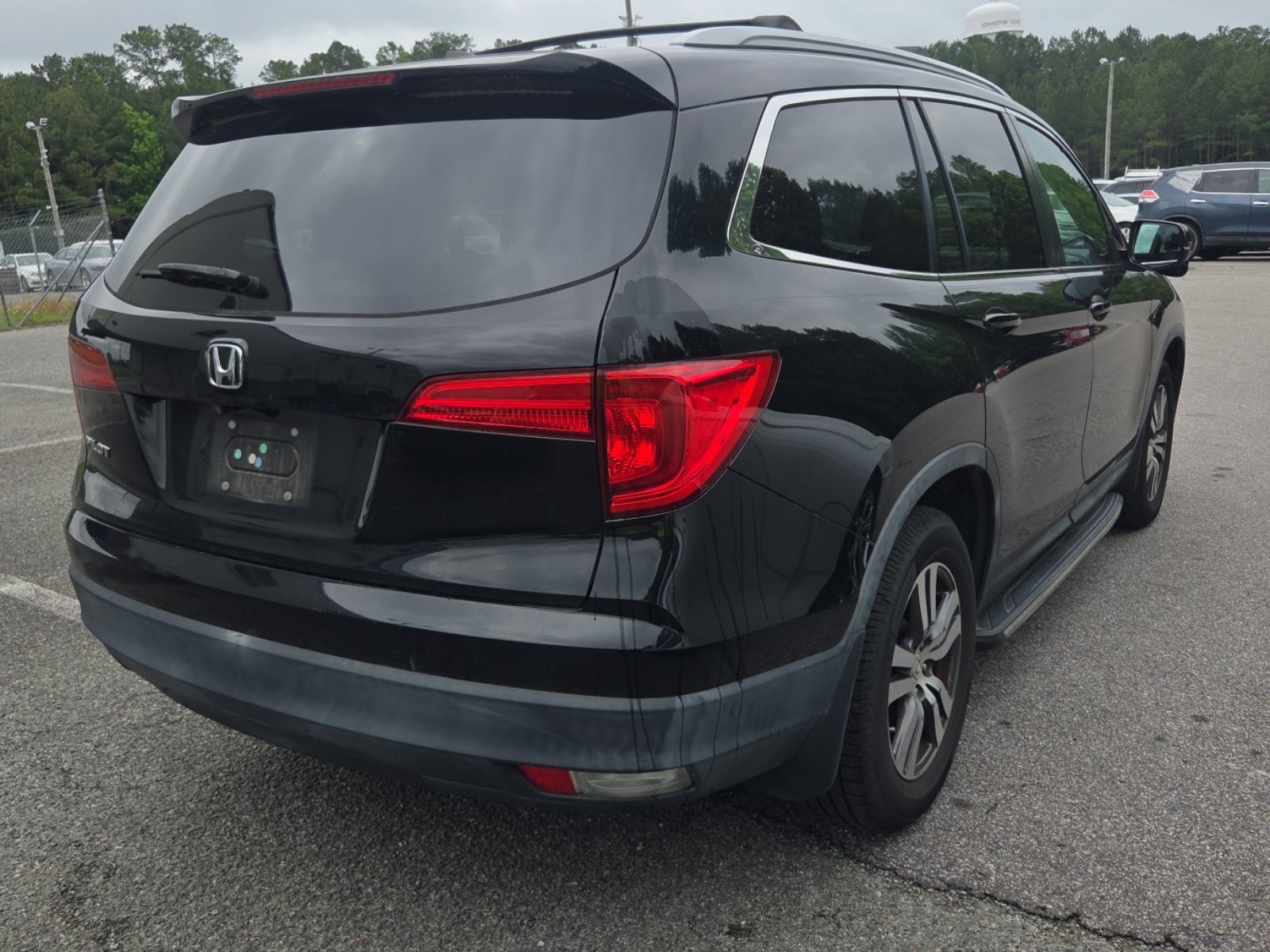 Used 2017 Honda Pilot EX-L image 6