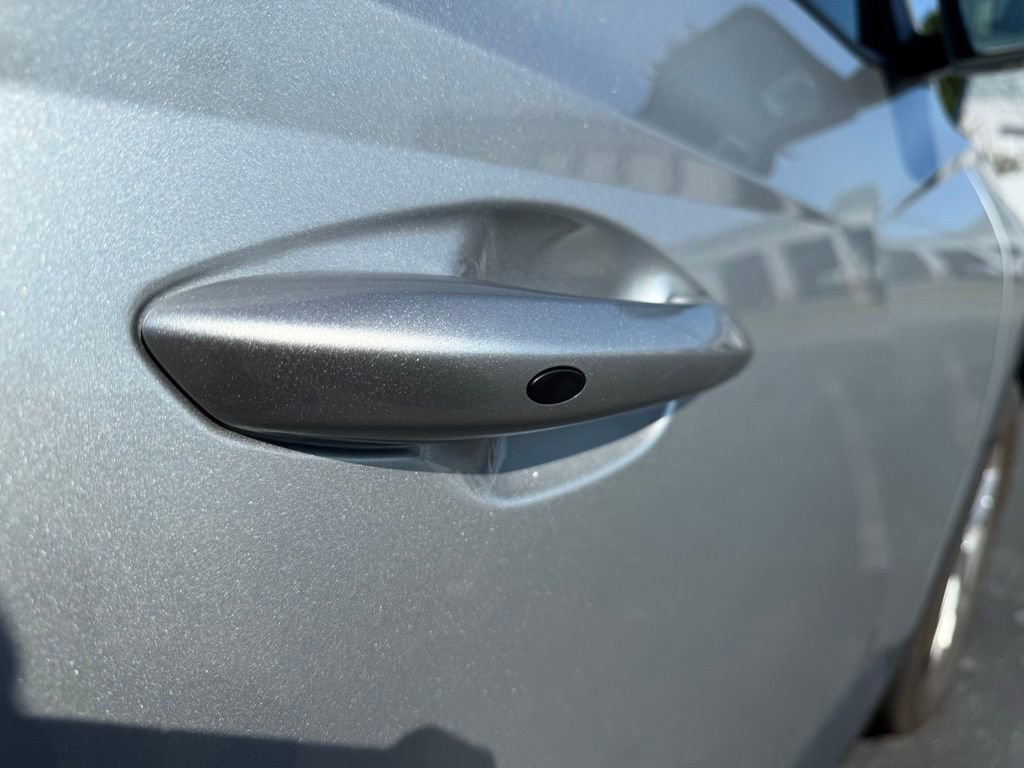 Used 2025 Hyundai Tucson SE image 19
