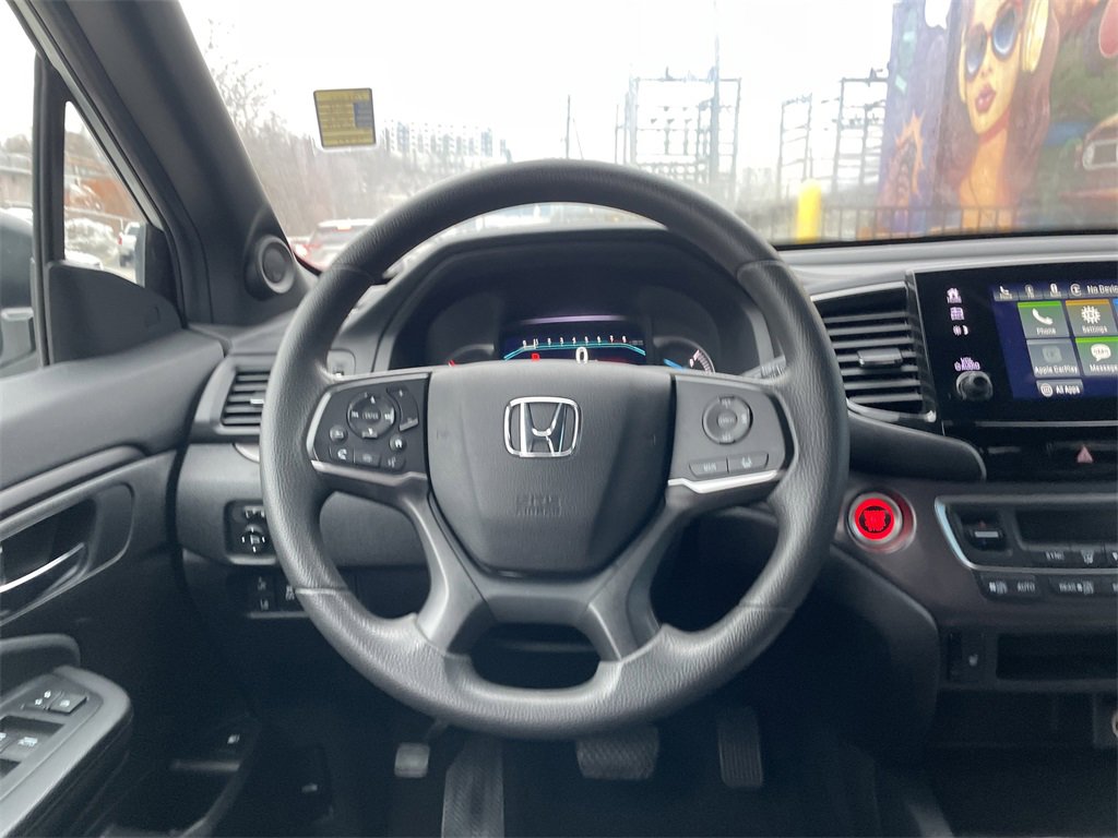 Used 2022 Honda Pilot Sport image 16