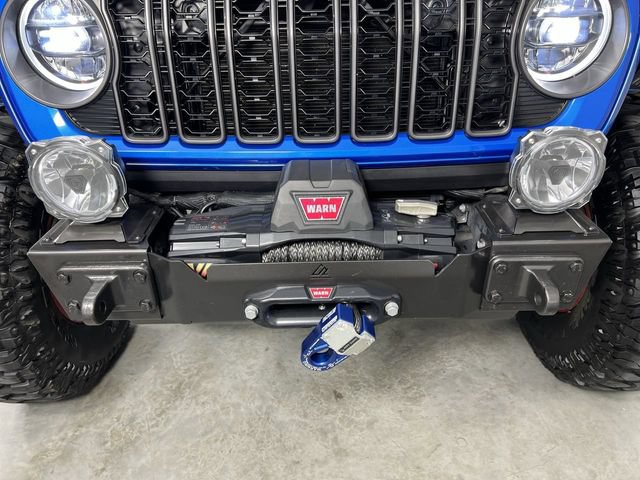 Used 2024 Jeep Gladiator Rubicon w/ Safety Group AWD/4WD image 35