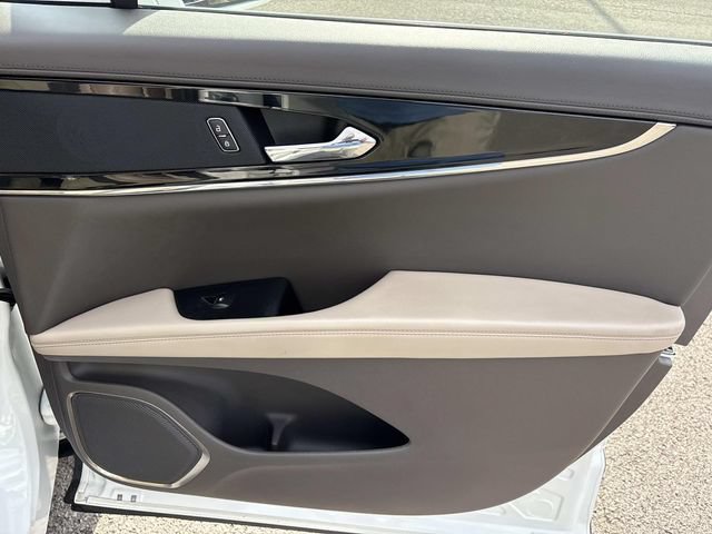 Certified 2022 Lincoln Nautilus AWD w/ Premium Package image 22