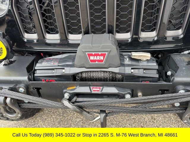 Used 2023 Jeep Gladiator Mojave w/ Cold Weather Group image 35