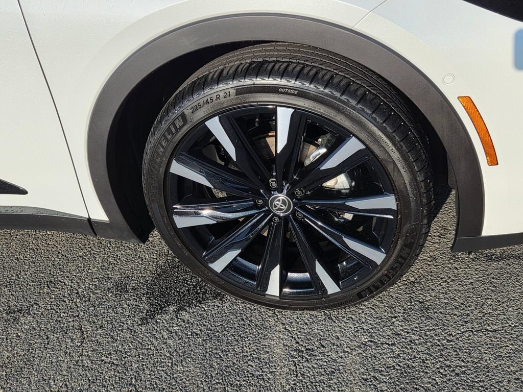 Certified 2026 Toyota Crown Platinum AWD/4WD image 16