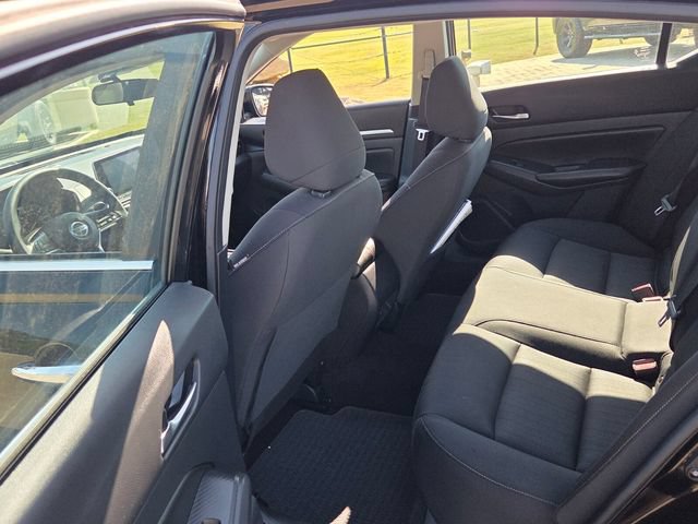 Used 2022 Nissan Altima 2.5 SV AWD/4WD image 7
