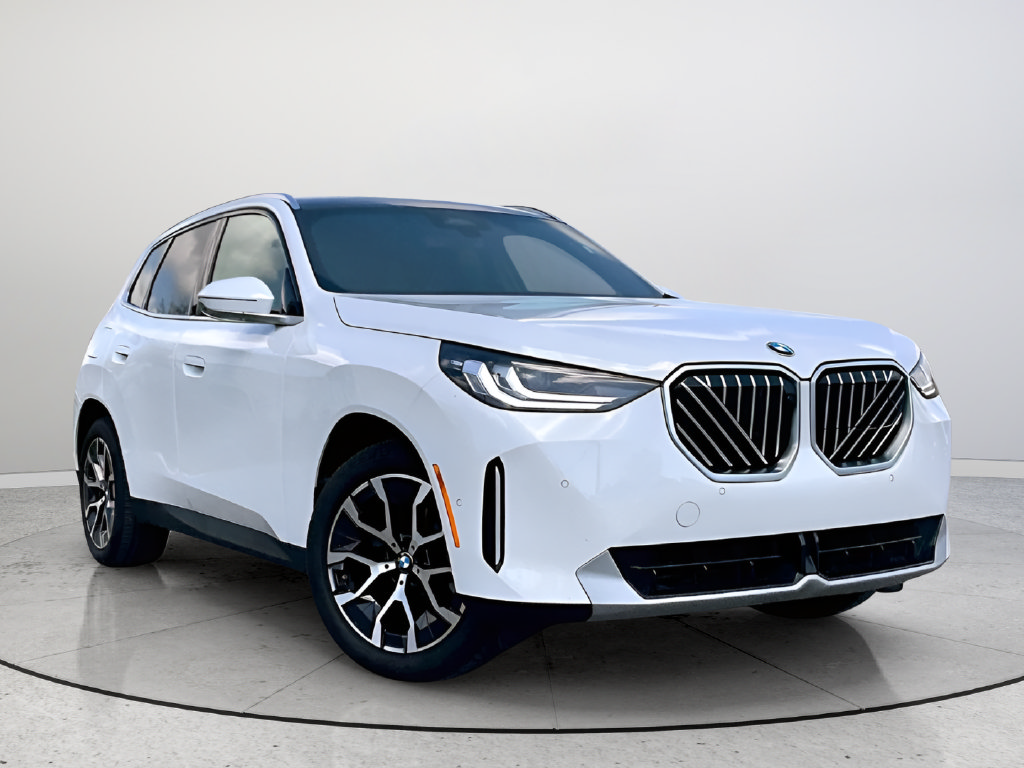 Certified 2026 BMW X3 xDrive30i AWD/4WD image 3