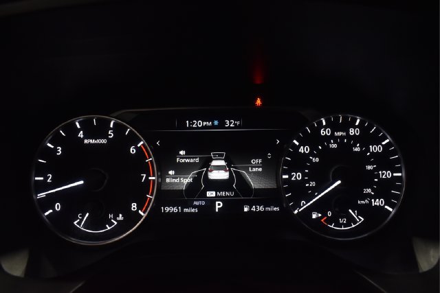 Used 2025 Nissan Rogue SV AWD/4WD image 28