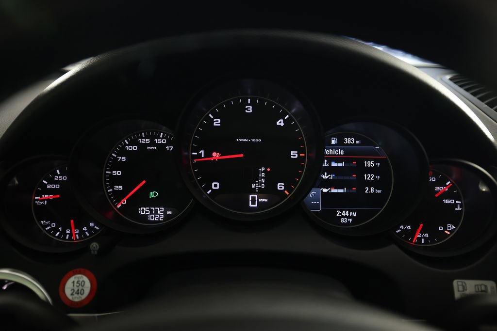 Used 2014 Porsche Cayenne Diesel Platinum Edition AWD/4WD image 20