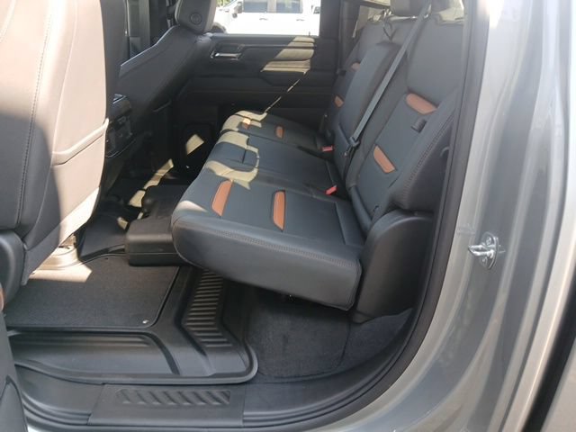 Used 2025 GMC Sierra 2500 AT4 w/ AT4 Premium Plus Package AWD/4WD image 21