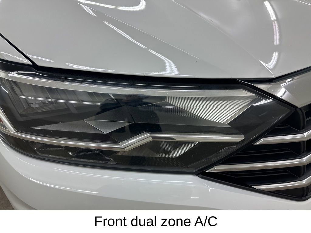 Used 2019 Volkswagen Jetta R-Line FWD image 15