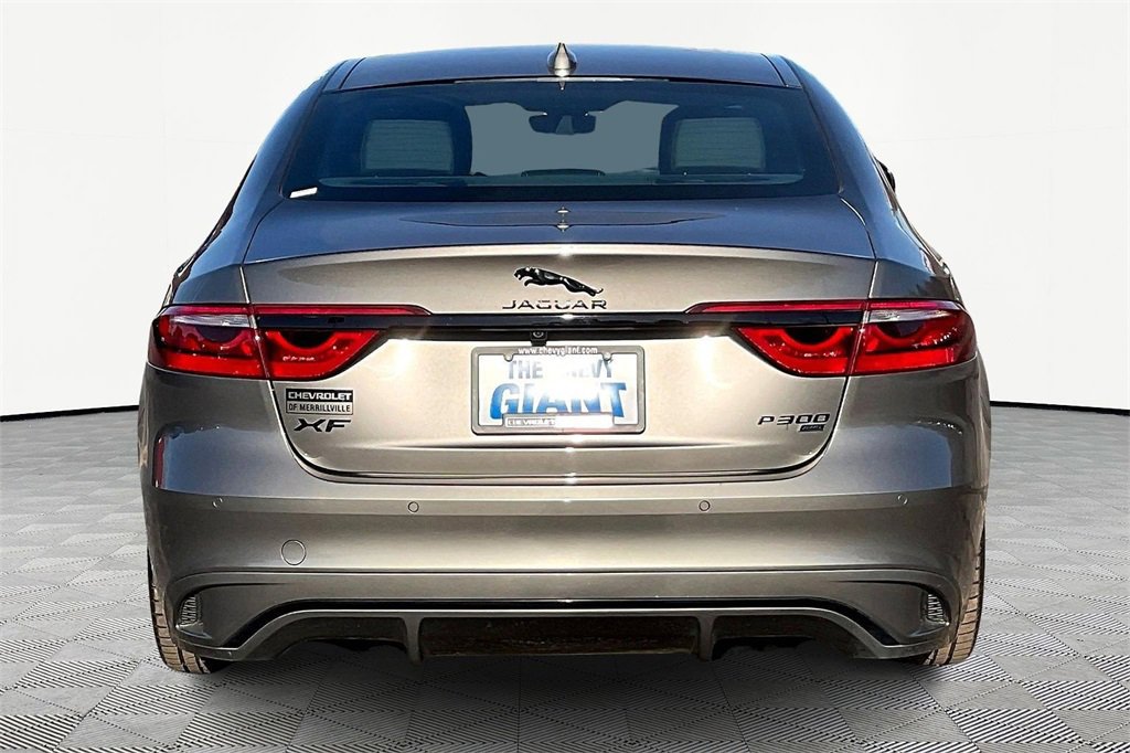 Used 2022 Jaguar XF R-Dynamic SE image 6