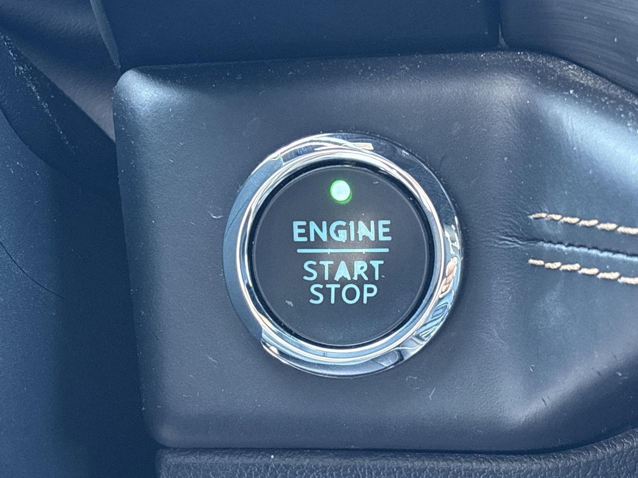 Used 2023 Ford Expedition Platinum image 33