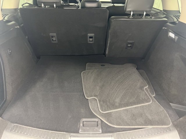 Certified 2025 Lincoln Corsair AWD image 9