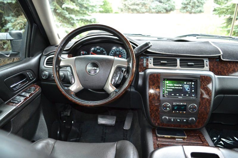 Used 2013 GMC Sierra 3500 Denali image 24