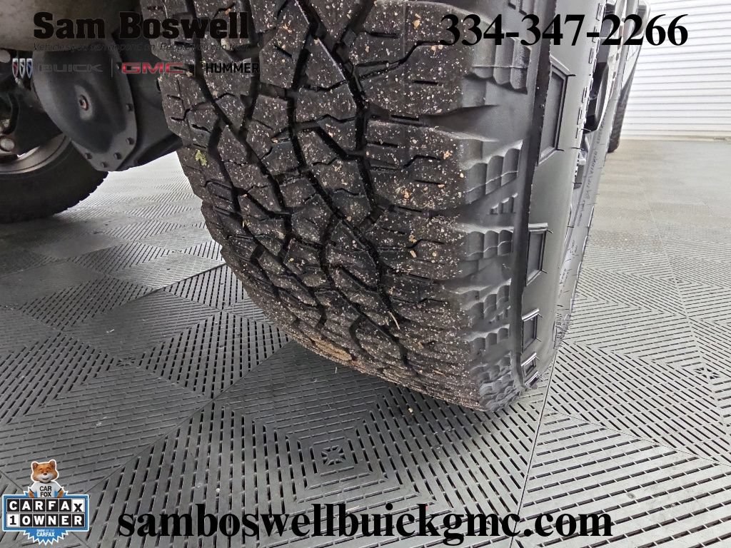 Used 2025 GMC Sierra 2500 AT4 AWD/4WD image 49