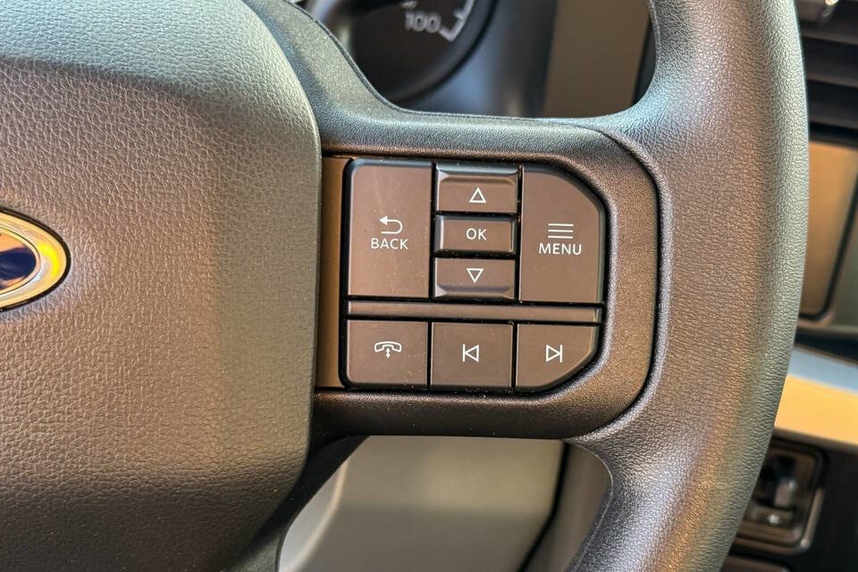Used 2024 Ford F350 XLT AWD/4WD image 32