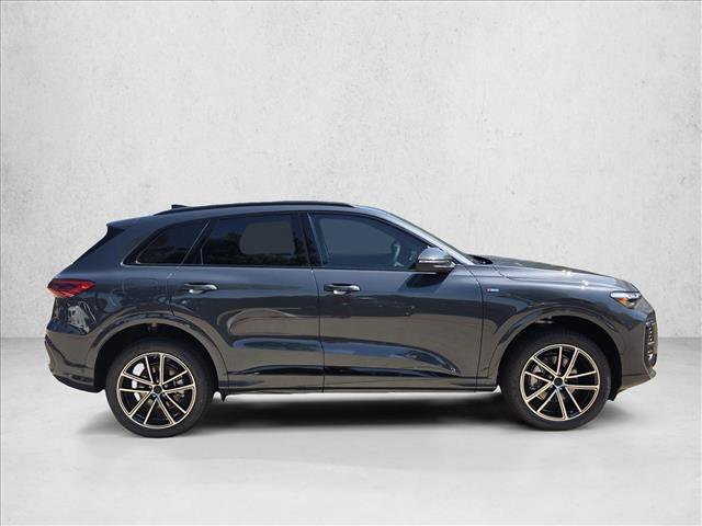 Certified 2026 Audi Q5 Premium AWD/4WD image 4