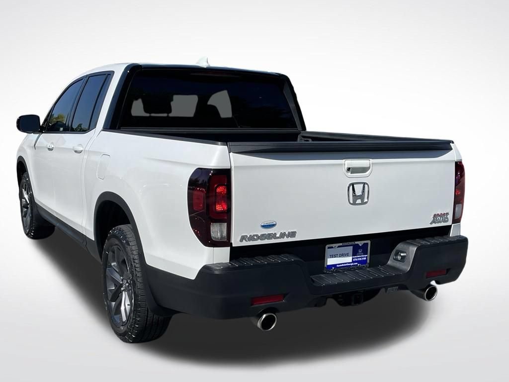 Certified 2023 Honda Ridgeline Sport image 4