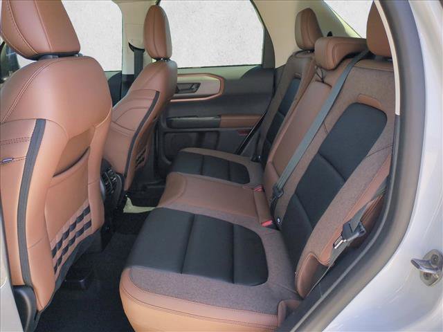 Certified 2025 Ford Bronco Sport Outer Banks w/ Outer Banks Tech Package+ AWD/4WD image 20