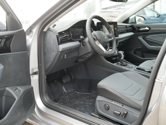 New 2026 Volkswagen Jetta SEL FWD image 7