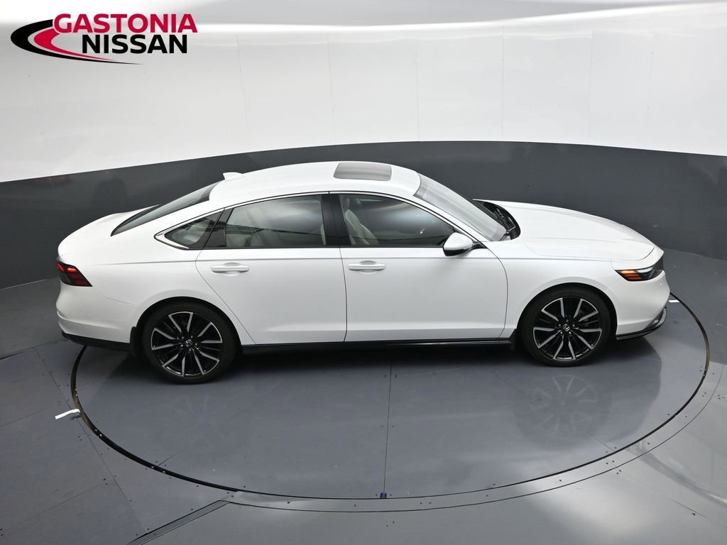 Used 2024 Honda Accord Touring image 32