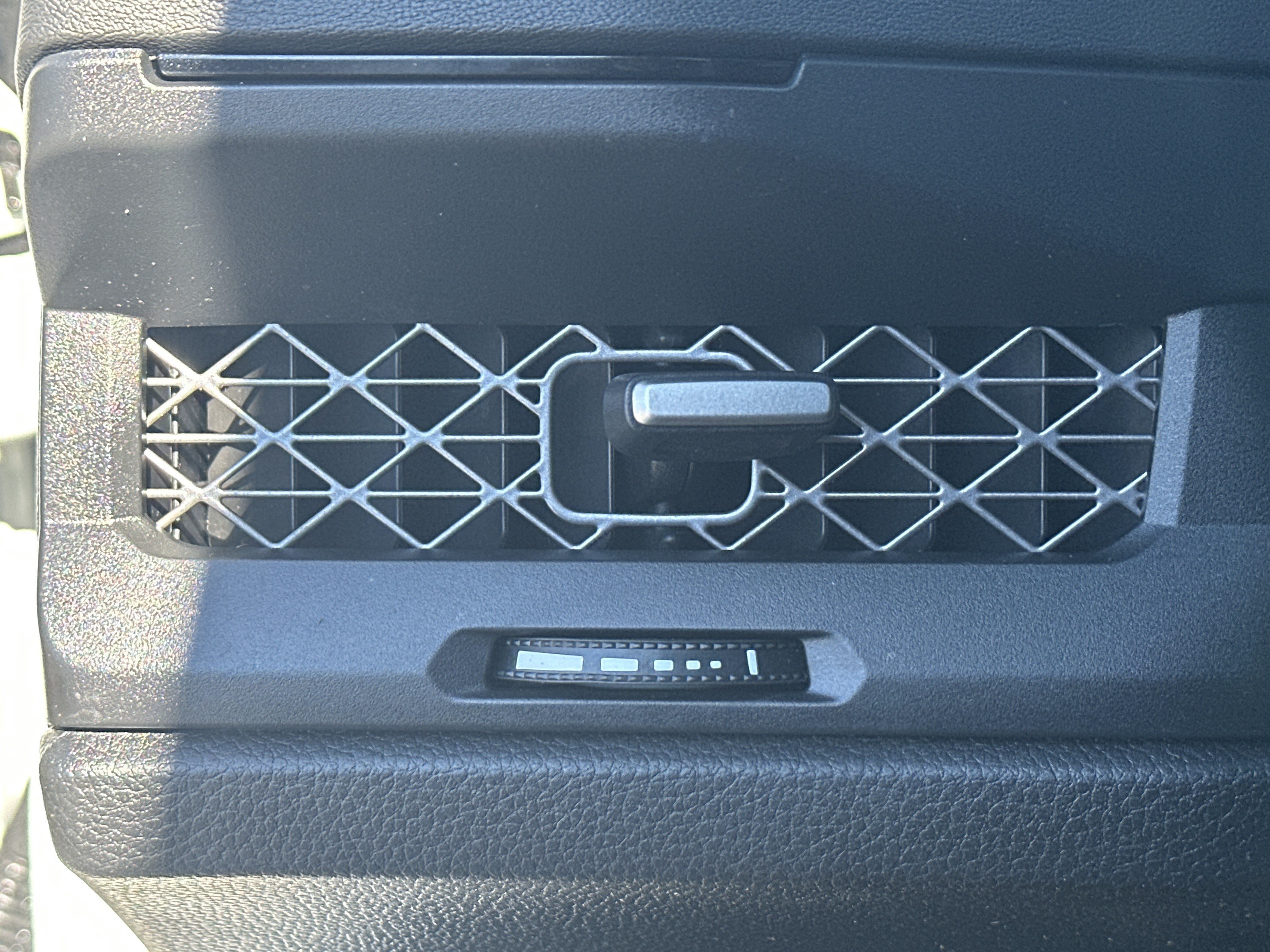 Used 2024 Honda Accord EX image 26