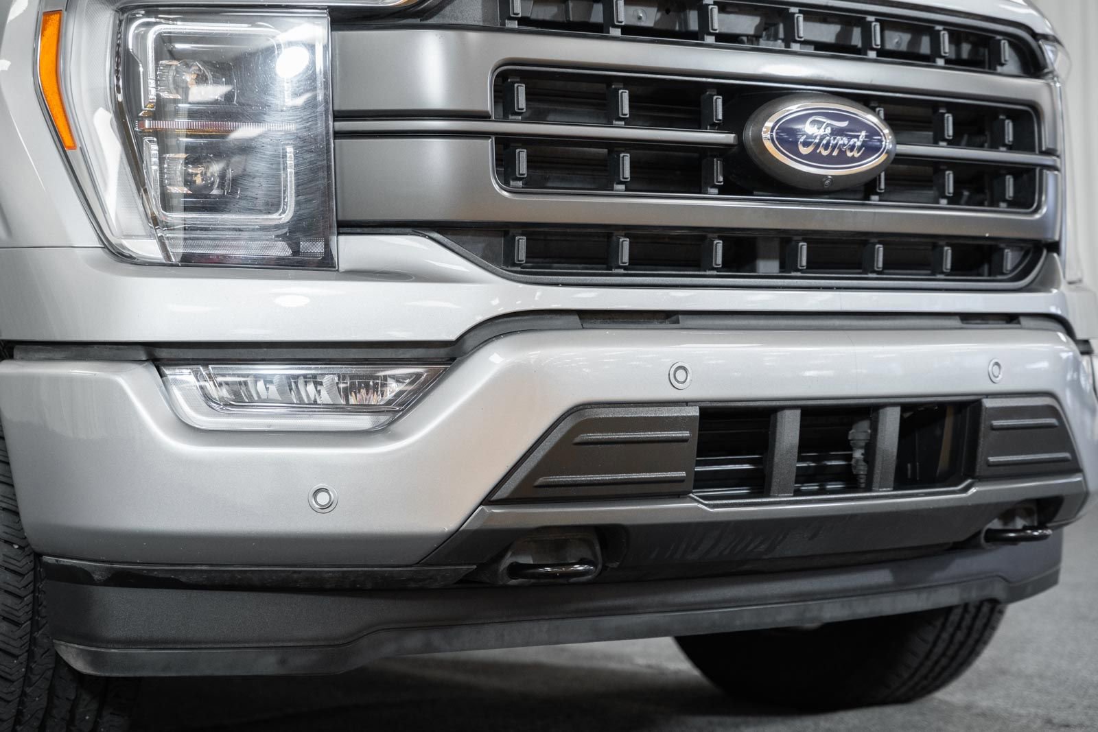 Certified 2023 Ford F150 Lariat w/ Equipment Group 502A High image 11