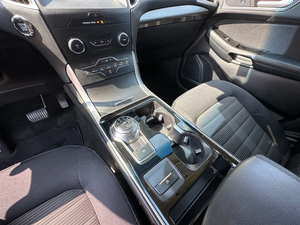 Used 2019 Ford Edge SEL FWD image 30