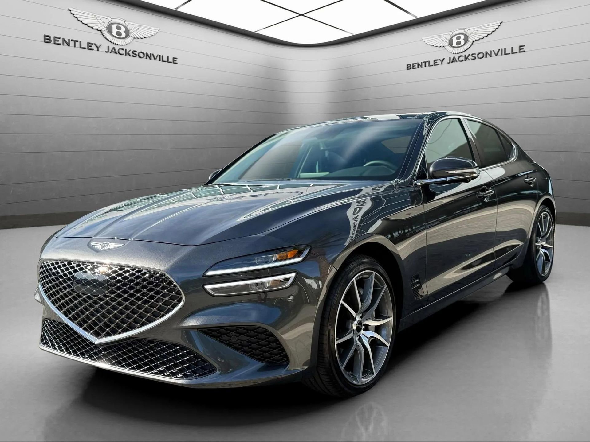 Used 2026 Genesis G70 2.5T Prestige image 9