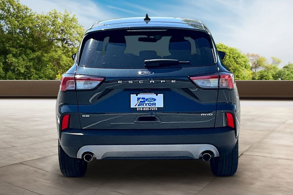 Used 2022 Ford Escape SE w/ Convenience Package AWD/4WD image 3