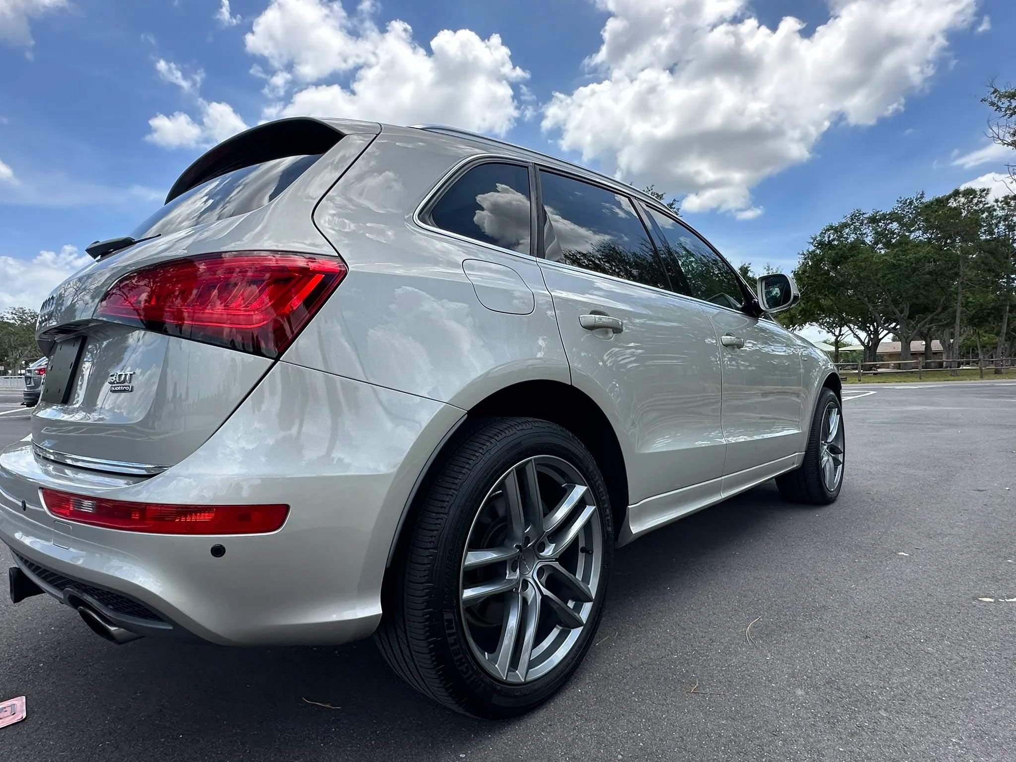 Used 2017 Audi Q5 3.0T Premium Plus w/ Luxury Package AWD/4WD image 9