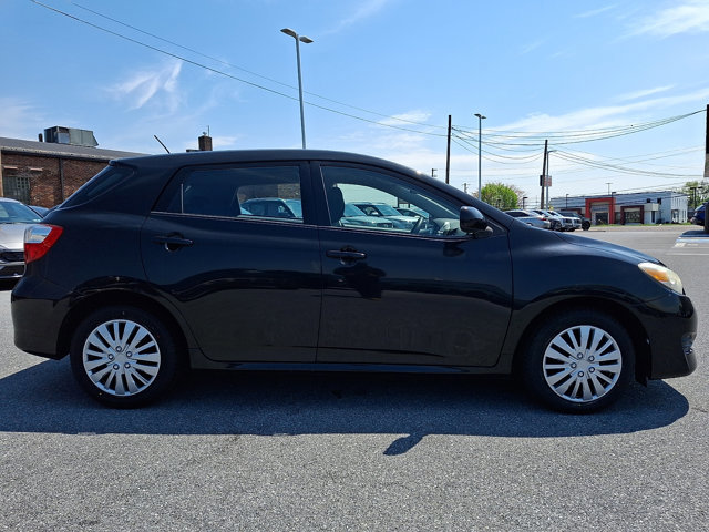 Used 2011 Toyota Matrix FWD image 7