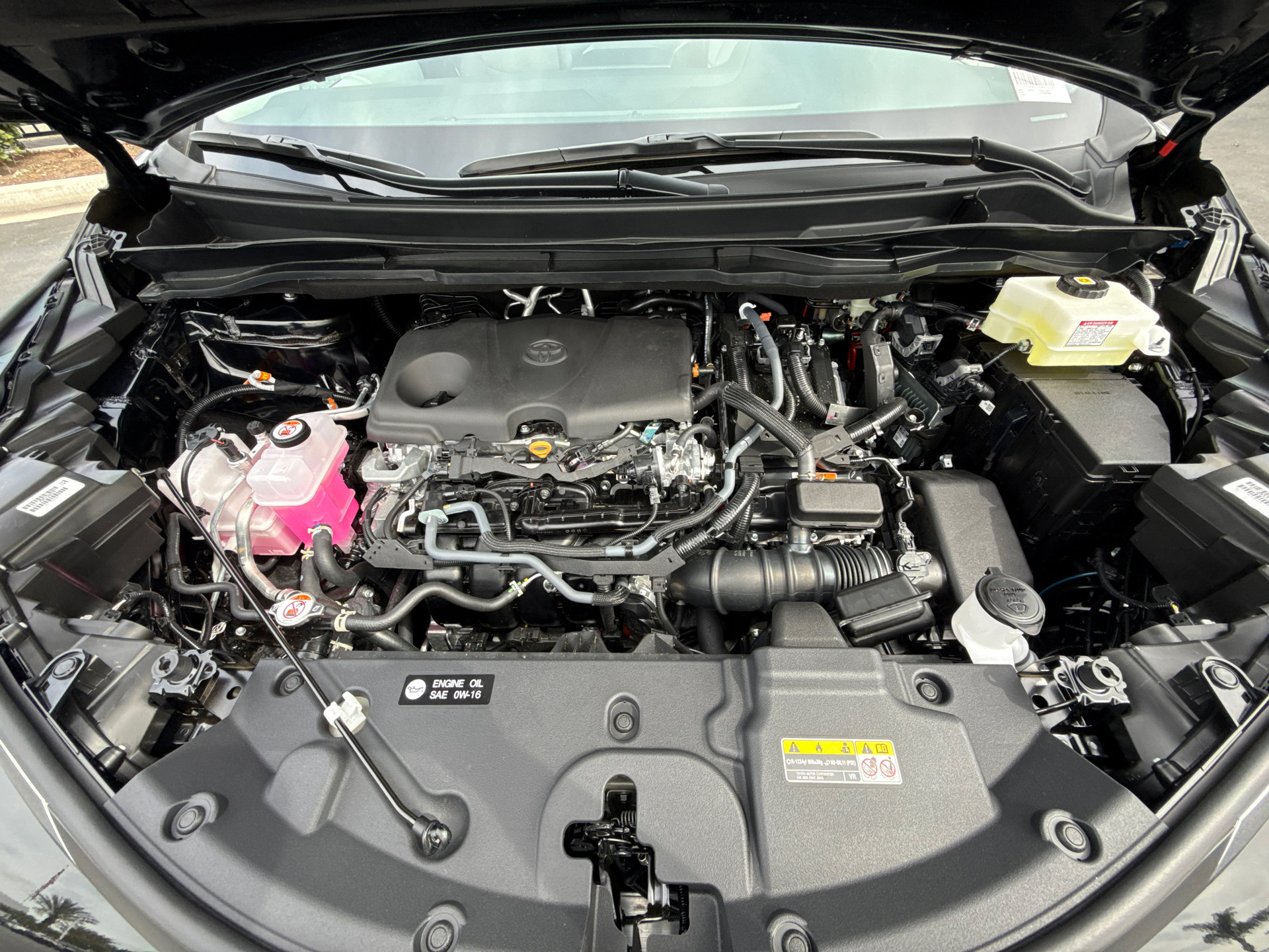 Used 2026 Toyota Sienna XLE FWD image 7
