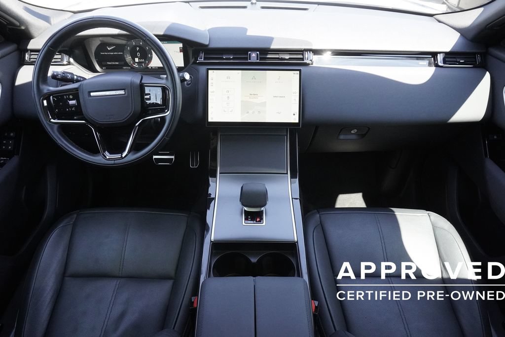 Used 2025 Land Rover Range Rover Velar Dynamic SE AWD/4WD image 9
