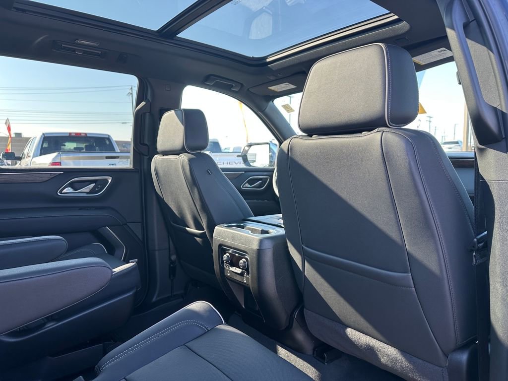 Used 2024 Chevrolet Tahoe Premier w/ Premium Package image 20