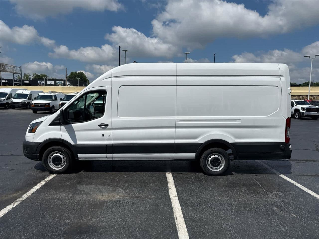Used 2025 Ford Transit 250 148 High Roof Extended w/ Load Area Protection Package RWD image 5