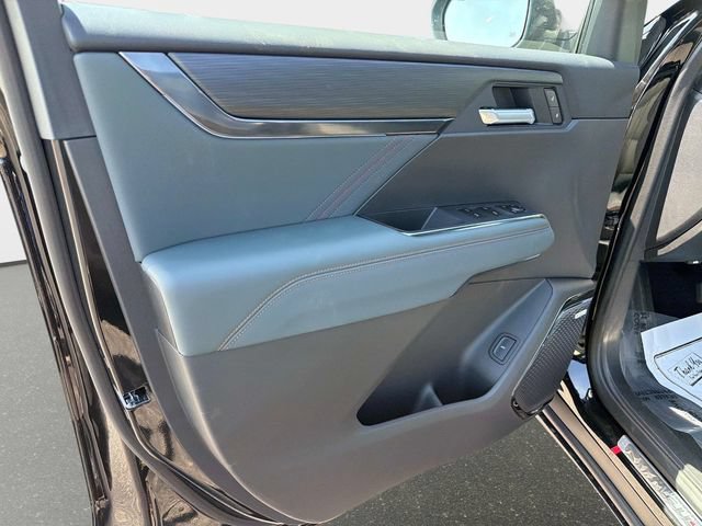 New 2026 GMC Acadia AT4 w/ Luxury Package AWD/4WD image 16