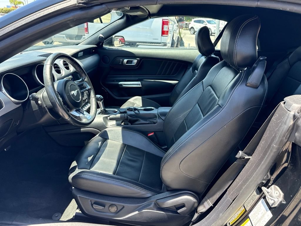 Used 2022 Ford Mustang Premium RWD image 6