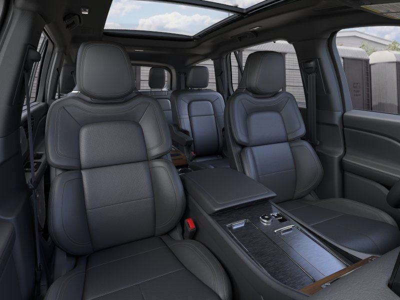 New 2026 Lincoln Aviator Reserve AWD/4WD image 10